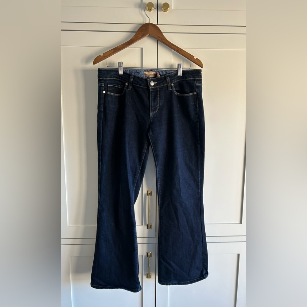 Paige Laurel Canyon Bootcut Jeans Low rise Dark wash Size 31